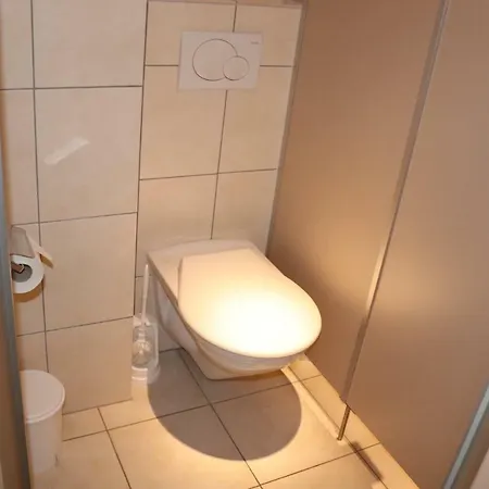 Ferienhaus Allalin בית הארחה *
